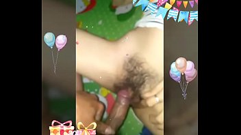 Địt Nhau Với Em Hàng Xóm Vú To Lồn Múp