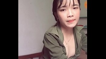 Màn Trình Diễn Nóng Bỏng Trên Bigo Live Việt