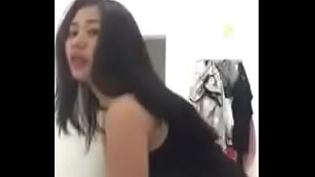 Cô Em Việt Khoe Vòng Một Nóng Bỏng Quyến Rũ