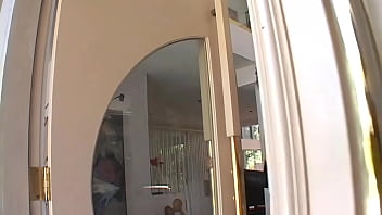 Cuộc Yêu Đồng Tính Nữ Cuồng Nhiệt Với Đồ Chơi Tình Dục, Dây Đai Và Nội Y Da